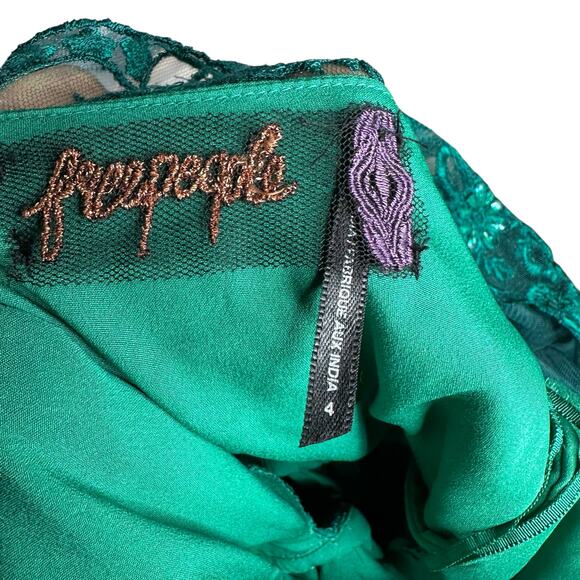 FREE PEOPLE Green Lace Embroidered Beaded Shorts Romper Women's Size 4 FLAWED - Picture 4 of 14